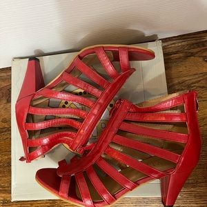 Women’s shoes in good condition